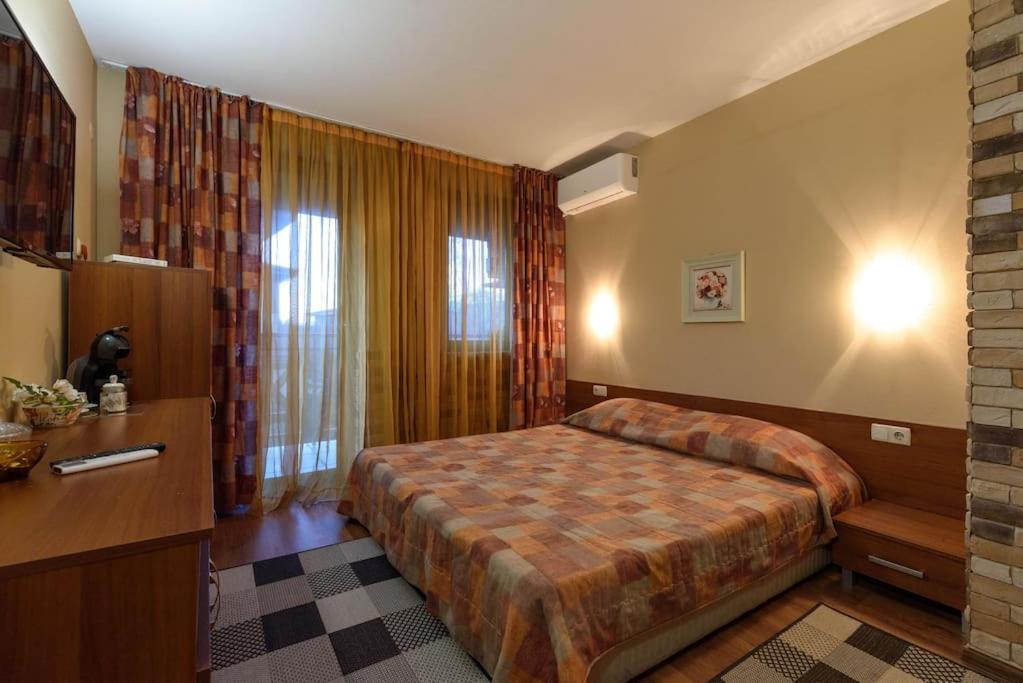 Cosy Room In The Center Of Bansko Exterior photo